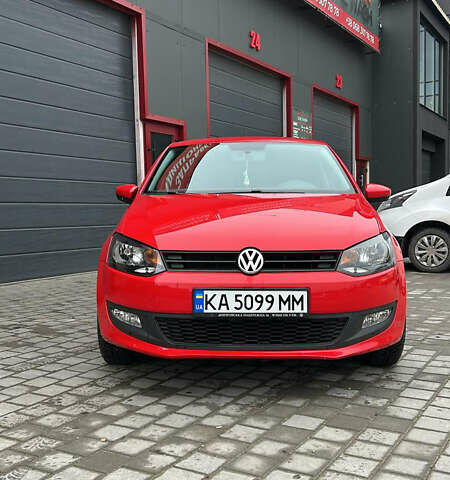 Червоний Фольксваген Поло, об'ємом двигуна 1.39 л та пробігом 180 тис. км за 7850 $, фото 20 на Automoto.ua