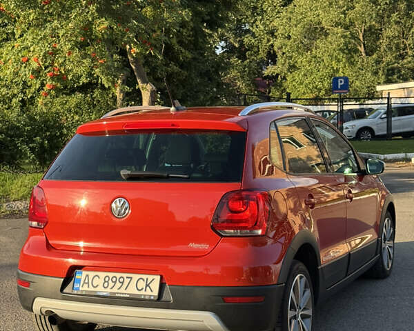 Красный Фольксваген Поло, объемом двигателя 1.2 л и пробегом 156 тыс. км за 9200 $, фото 8 на Automoto.ua