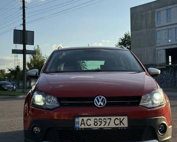 Красный Фольксваген Поло, объемом двигателя 1.2 л и пробегом 156 тыс. км за 9200 $, фото 19 на Automoto.ua