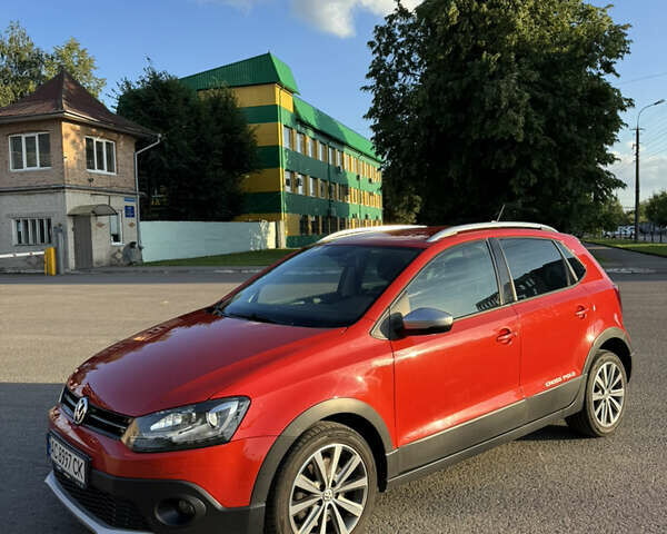 Красный Фольксваген Поло, объемом двигателя 1.2 л и пробегом 156 тыс. км за 9200 $, фото 14 на Automoto.ua