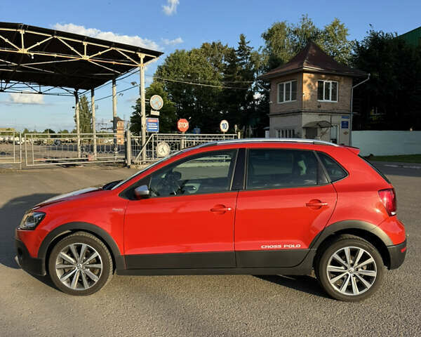 Красный Фольксваген Поло, объемом двигателя 1.2 л и пробегом 156 тыс. км за 9200 $, фото 13 на Automoto.ua