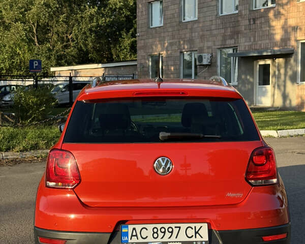 Красный Фольксваген Поло, объемом двигателя 1.2 л и пробегом 156 тыс. км за 9200 $, фото 10 на Automoto.ua