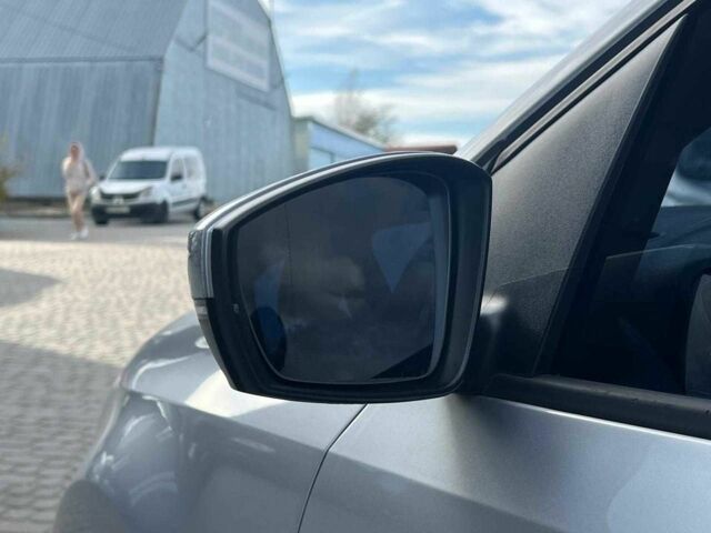 Красный Фольксваген Поло, объемом двигателя 2 л и пробегом 195 тыс. км за 6490 $, фото 13 на Automoto.ua