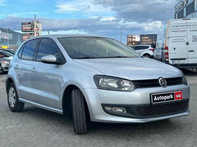 Красный Фольксваген Поло, объемом двигателя 2 л и пробегом 195 тыс. км за 6490 $, фото 2 на Automoto.ua