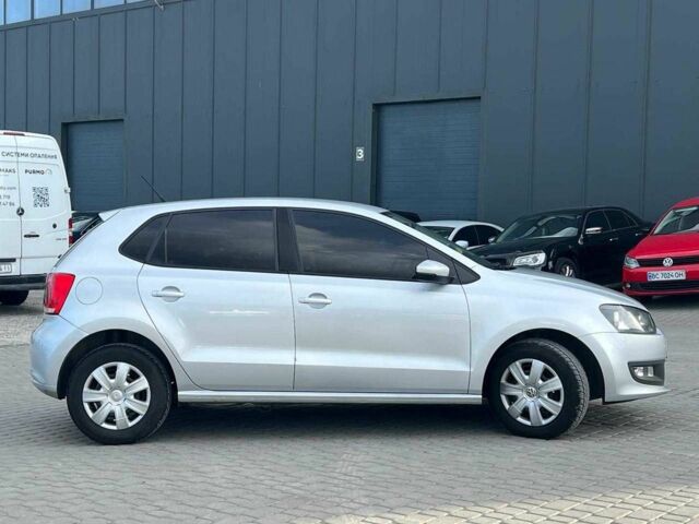 Красный Фольксваген Поло, объемом двигателя 2 л и пробегом 195 тыс. км за 6490 $, фото 10 на Automoto.ua