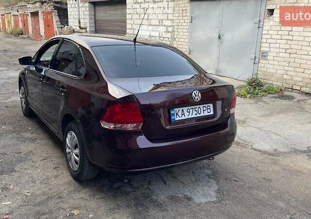 Червоний Фольксваген Поло, об'ємом двигуна 1.6 л та пробігом 380 тис. км за 6800 $, фото 12 на Automoto.ua