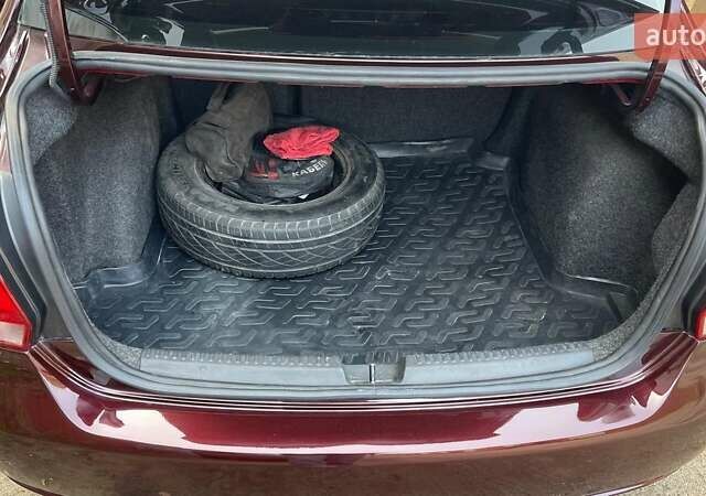 Червоний Фольксваген Поло, об'ємом двигуна 1.6 л та пробігом 380 тис. км за 6800 $, фото 10 на Automoto.ua