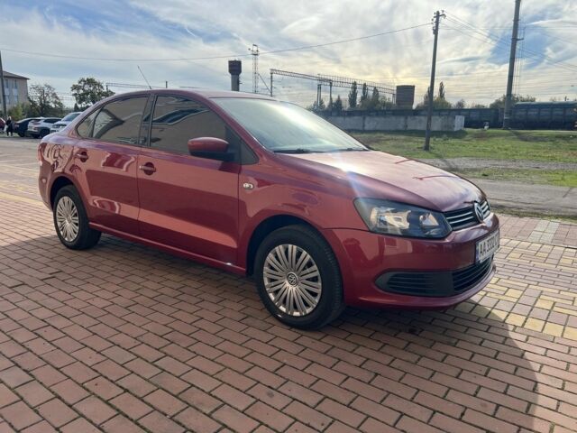 Красный Фольксваген Поло, объемом двигателя 1.6 л и пробегом 210 тыс. км за 7500 $, фото 12 на Automoto.ua