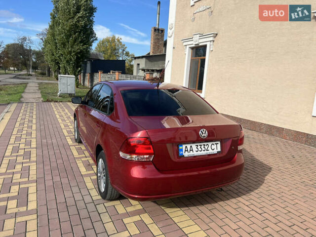 Красный Фольксваген Поло, объемом двигателя 1.6 л и пробегом 211 тыс. км за 6900 $, фото 8 на Automoto.ua