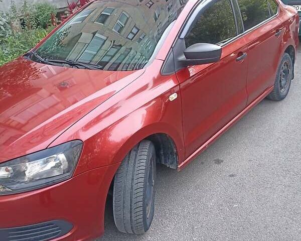 Красный Фольксваген Поло, объемом двигателя 1.6 л и пробегом 172 тыс. км за 6300 $, фото 4 на Automoto.ua