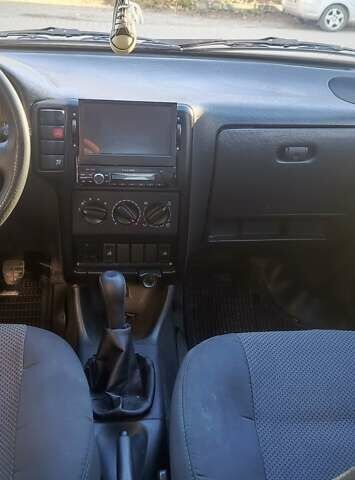 Фольксваген Поло, об'ємом двигуна 1.6 л та пробігом 148 тис. км за 2499 $, фото 15 на Automoto.ua