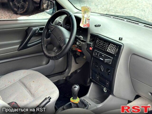 Фольксваген Поло 1998 у Харкові на Automoto.ua Фольксваген Поло, об'ємом двигуна 1.4 л та пробігом 287 тис. км за 1800 $, фото 6 на Automoto.ua
