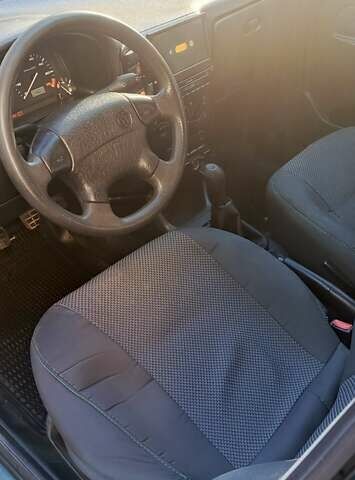 Фольксваген Поло, об'ємом двигуна 1.6 л та пробігом 148 тис. км за 2499 $, фото 22 на Automoto.ua