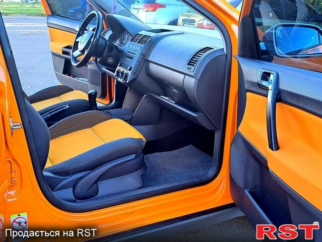Фольксваген Поло, объемом двигателя 1.4 л и пробегом 214 тыс. км за 5500 $, фото 10 на Automoto.ua