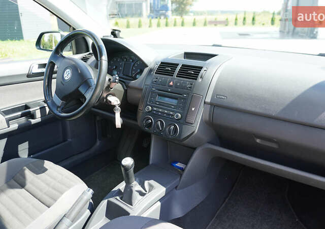 Фольксваген Поло, об'ємом двигуна 1.2 л та пробігом 169 тис. км за 3900 $, фото 15 на Automoto.ua