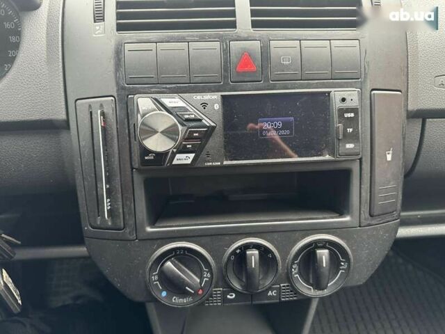 Фольксваген Поло, объемом двигателя 1.4 л и пробегом 258 тыс. км за 4999 $, фото 28 на Automoto.ua