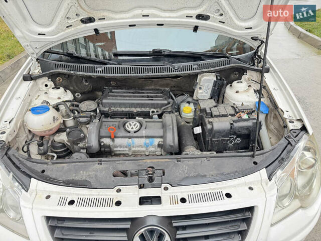 Фольксваген Поло, объемом двигателя 1.6 л и пробегом 202 тыс. км за 4900 $, фото 14 на Automoto.ua