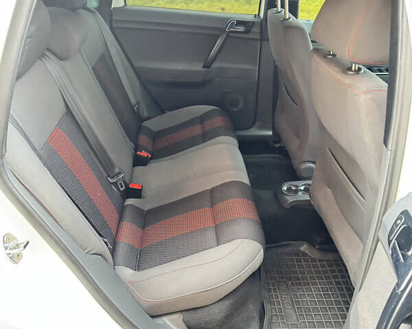 Фольксваген Поло, объемом двигателя 1.6 л и пробегом 202 тыс. км за 4900 $, фото 11 на Automoto.ua