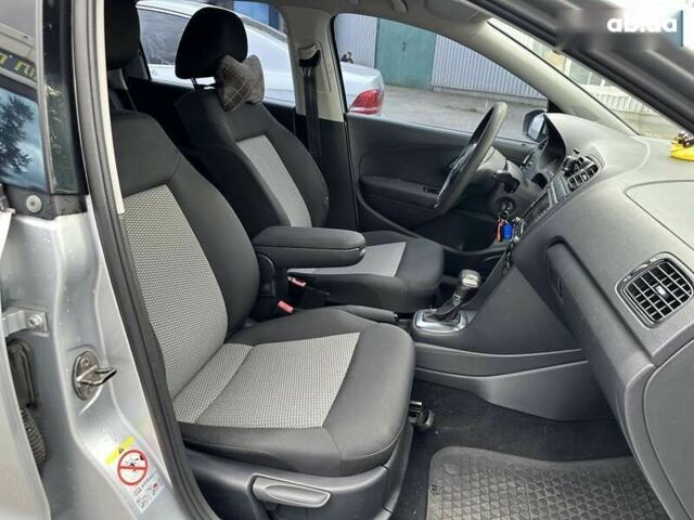 Фольксваген Поло, об'ємом двигуна 1.4 л та пробігом 244 тис. км за 5990 $, фото 20 на Automoto.ua