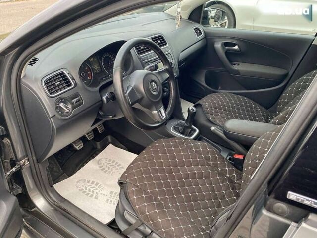 Фольксваген Поло, объемом двигателя 1.2 л и пробегом 250 тыс. км за 6300 $, фото 8 на Automoto.ua