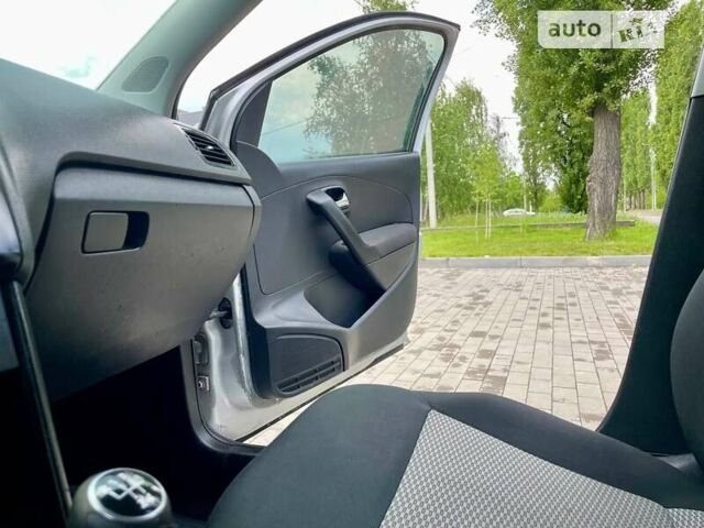 Фольксваген Поло, объемом двигателя 1.2 л и пробегом 232 тыс. км за 5000 $, фото 25 на Automoto.ua