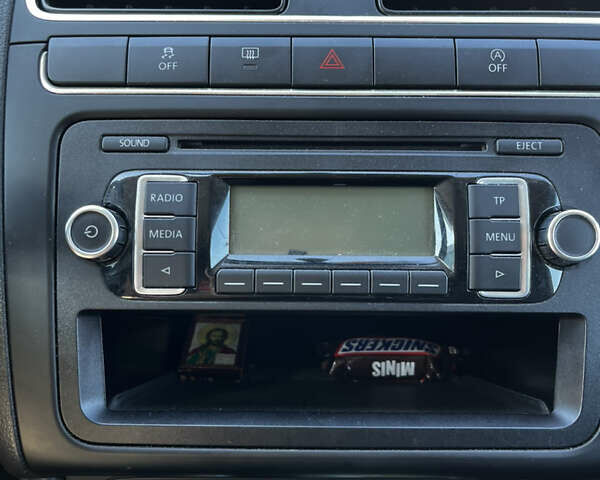 Фольксваген Поло, об'ємом двигуна 1.2 л та пробігом 175 тис. км за 5000 $, фото 16 на Automoto.ua