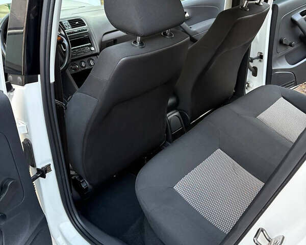 Фольксваген Поло, объемом двигателя 1.2 л и пробегом 245 тыс. км за 6500 $, фото 24 на Automoto.ua