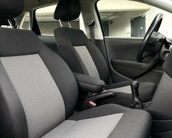 Фольксваген Поло, об'ємом двигуна 1.2 л та пробігом 155 тис. км за 7200 $, фото 22 на Automoto.ua