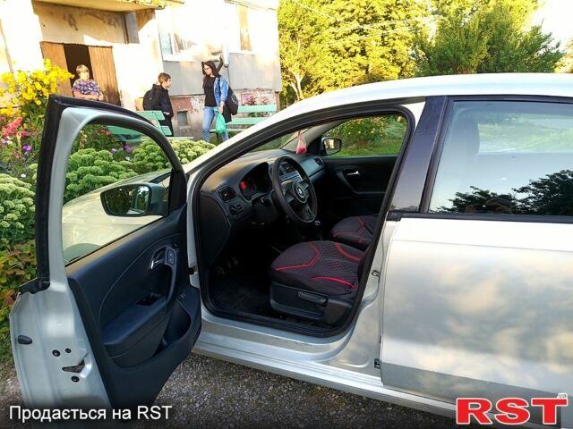 Фольксваген Поло, объемом двигателя 1.6 л и пробегом 180 тыс. км за 7000 $, фото 4 на Automoto.ua