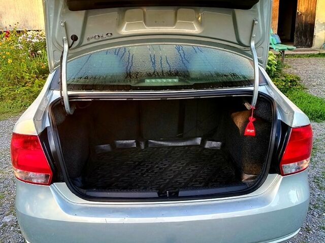 Фольксваген Поло, объемом двигателя 1.6 л и пробегом 180 тыс. км за 7000 $, фото 2 на Automoto.ua