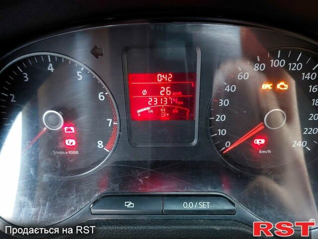 Фольксваген Поло, об'ємом двигуна 1.6 л та пробігом 230 тис. км за 4700 $, фото 4 на Automoto.ua