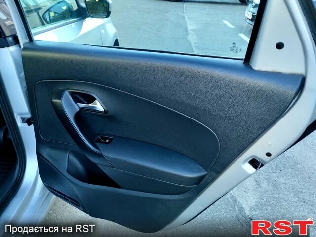 Фольксваген Поло, объемом двигателя 1.6 л и пробегом 298 тыс. км за 5700 $, фото 10 на Automoto.ua