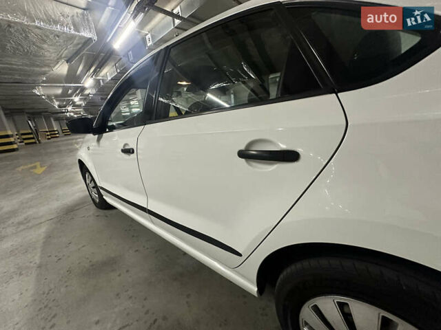 Фольксваген Поло, объемом двигателя 1.6 л и пробегом 90 тыс. км за 6500 $, фото 7 на Automoto.ua