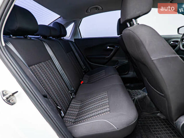 Фольксваген Поло, об'ємом двигуна 1.4 л та пробігом 220 тис. км за 9131 $, фото 16 на Automoto.ua