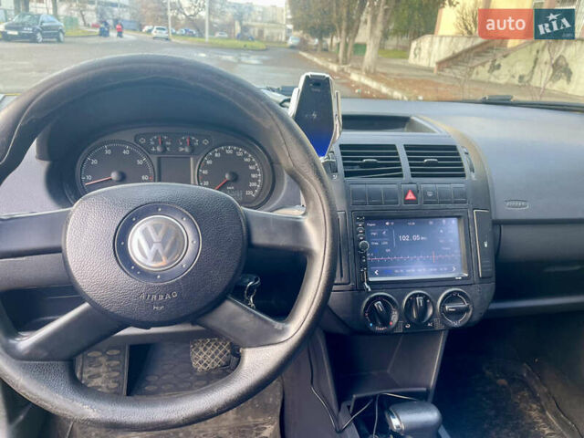 Жовтий Фольксваген Поло, об'ємом двигуна 1.4 л та пробігом 183 тис. км за 5700 $, фото 10 на Automoto.ua