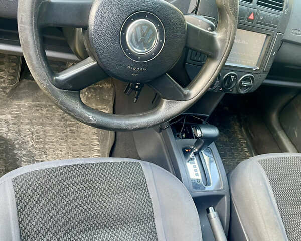 Жовтий Фольксваген Поло, об'ємом двигуна 1.4 л та пробігом 183 тис. км за 5700 $, фото 8 на Automoto.ua
