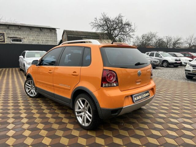 Жовтий Фольксваген Поло, об'ємом двигуна 1.4 л та пробігом 239 тис. км за 5350 $, фото 4 на Automoto.ua