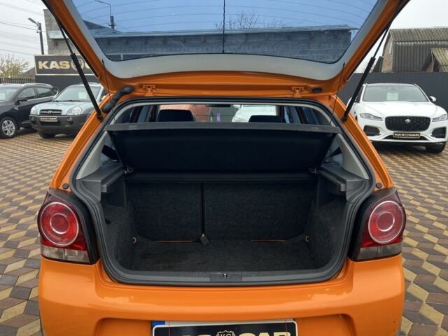 Жовтий Фольксваген Поло, об'ємом двигуна 1.4 л та пробігом 239 тис. км за 5350 $, фото 13 на Automoto.ua