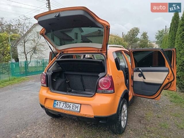 Жовтий Фольксваген Поло, об'ємом двигуна 1.39 л та пробігом 140 тис. км за 4500 $, фото 34 на Automoto.ua