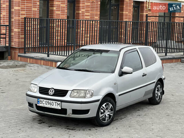 Сірий Фольксваген Поло, об'ємом двигуна 1.4 л та пробігом 380 тис. км за 1950 $, фото 3 на Automoto.ua