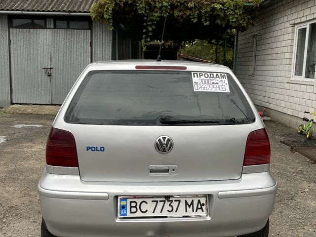 Серый Фольксваген Поло, объемом двигателя 1.4 л и пробегом 389 тыс. км за 3600 $, фото 3 на Automoto.ua