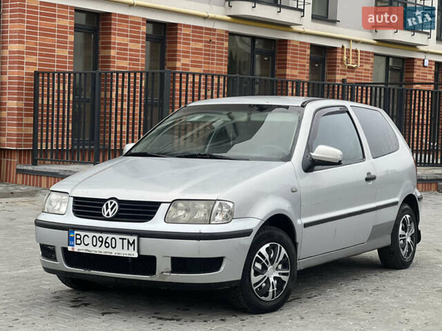 Сірий Фольксваген Поло, об'ємом двигуна 1.4 л та пробігом 380 тис. км за 1950 $, фото 1 на Automoto.ua