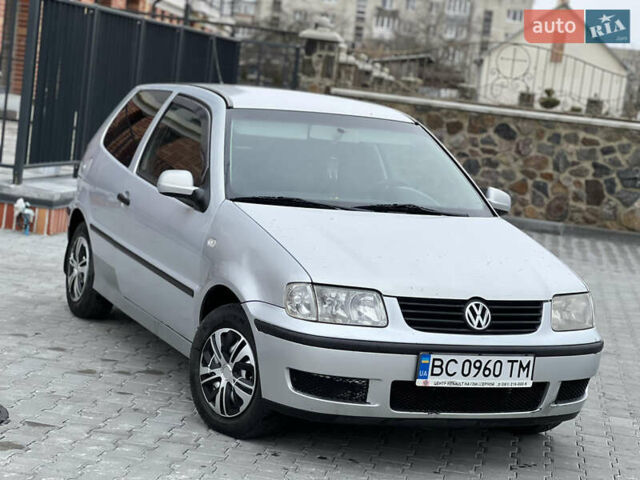 Сірий Фольксваген Поло, об'ємом двигуна 1.4 л та пробігом 380 тис. км за 1950 $, фото 5 на Automoto.ua