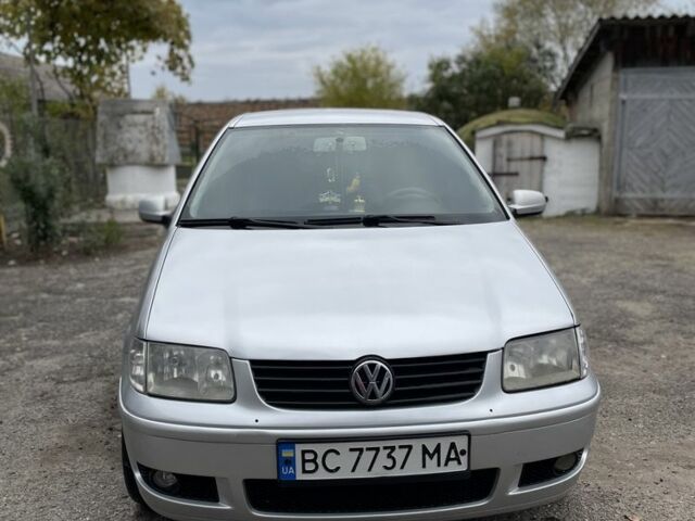 Серый Фольксваген Поло, объемом двигателя 1.4 л и пробегом 389 тыс. км за 3600 $, фото 1 на Automoto.ua