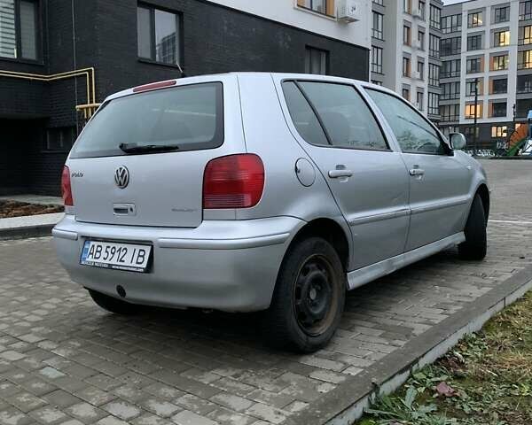 Сірий Фольксваген Поло, об'ємом двигуна 1 л та пробігом 440 тис. км за 2550 $, фото 2 на Automoto.ua