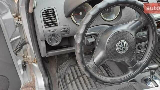 Серый Фольксваген Поло, объемом двигателя 1.4 л и пробегом 202 тыс. км за 4000 $, фото 11 на Automoto.ua