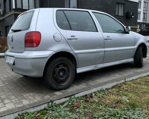 Сірий Фольксваген Поло, об'ємом двигуна 1 л та пробігом 440 тис. км за 2550 $, фото 1 на Automoto.ua