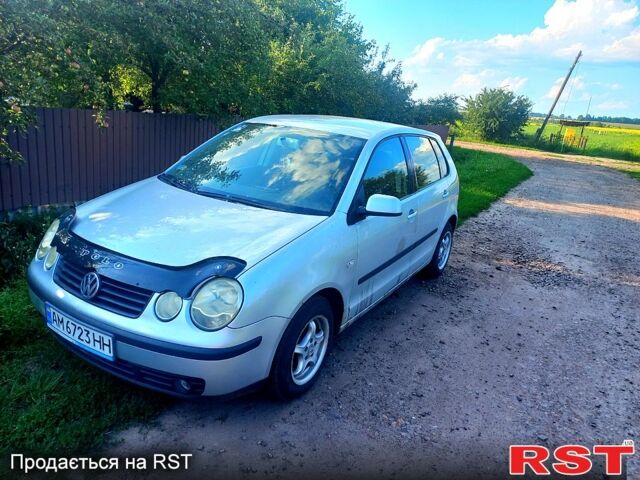 Серый Фольксваген Поло, объемом двигателя 1.2 л и пробегом 250 тыс. км за 3200 $, фото 1 на Automoto.ua