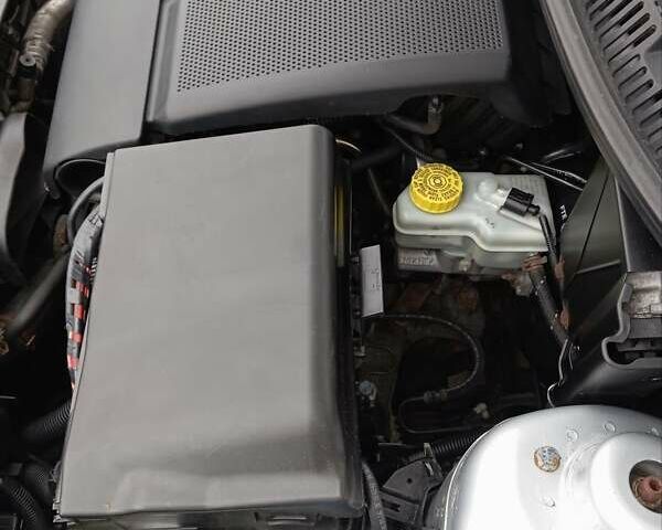 Серый Фольксваген Поло, объемом двигателя 1.2 л и пробегом 142 тыс. км за 4100 $, фото 15 на Automoto.ua