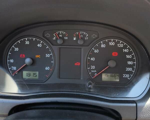 Серый Фольксваген Поло, объемом двигателя 1.4 л и пробегом 151 тыс. км за 4300 $, фото 7 на Automoto.ua